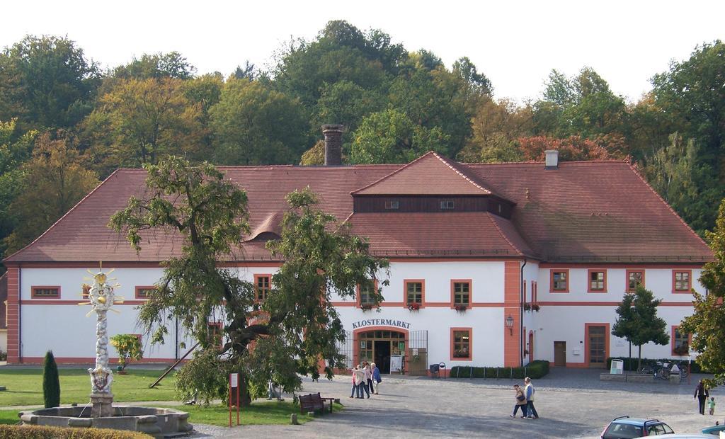 Gaestehaeuser St. Marienthal Exterior photo